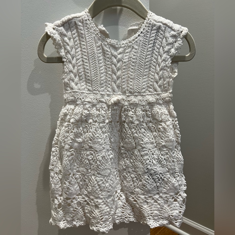 Ralph Lauren 100% cotton white crocheted sleeveless dress. Size 9M. Lined
